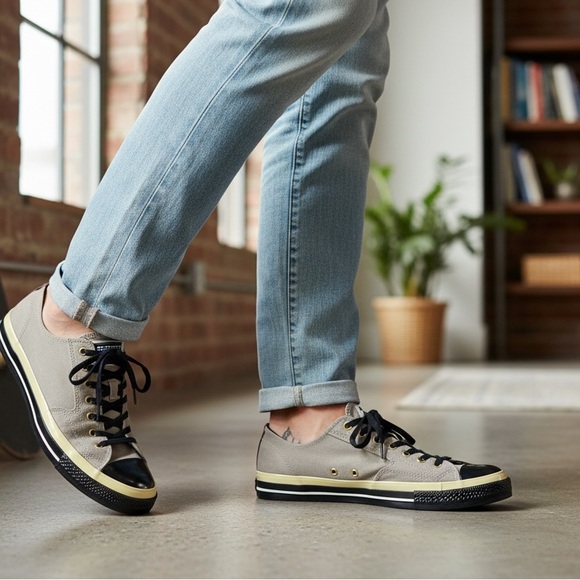 CONVERSE Chuck Taylor 70s Low Top Suede Leather Tan Black Mens Size 12 NEW - Picture 2 of 11